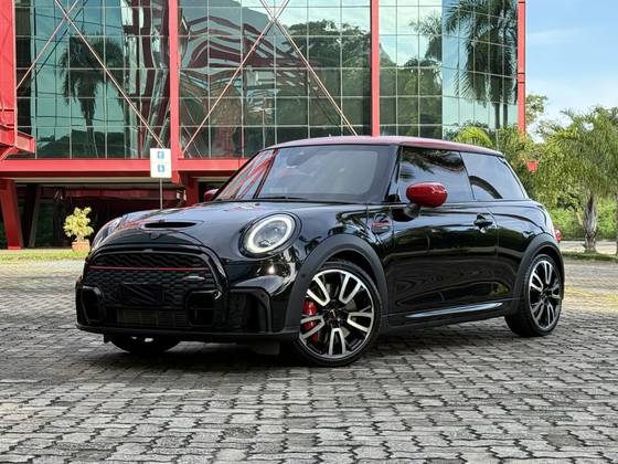 MINI COOPER 2.0 16V TWINPOWER GASOLINA JOHN COOPER WORKS 2P STEPTRONIC